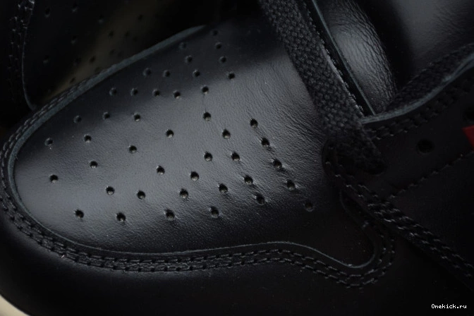 One Kick Jordan OG Couture High BQ6682-006 Air 1 Defiant 0804